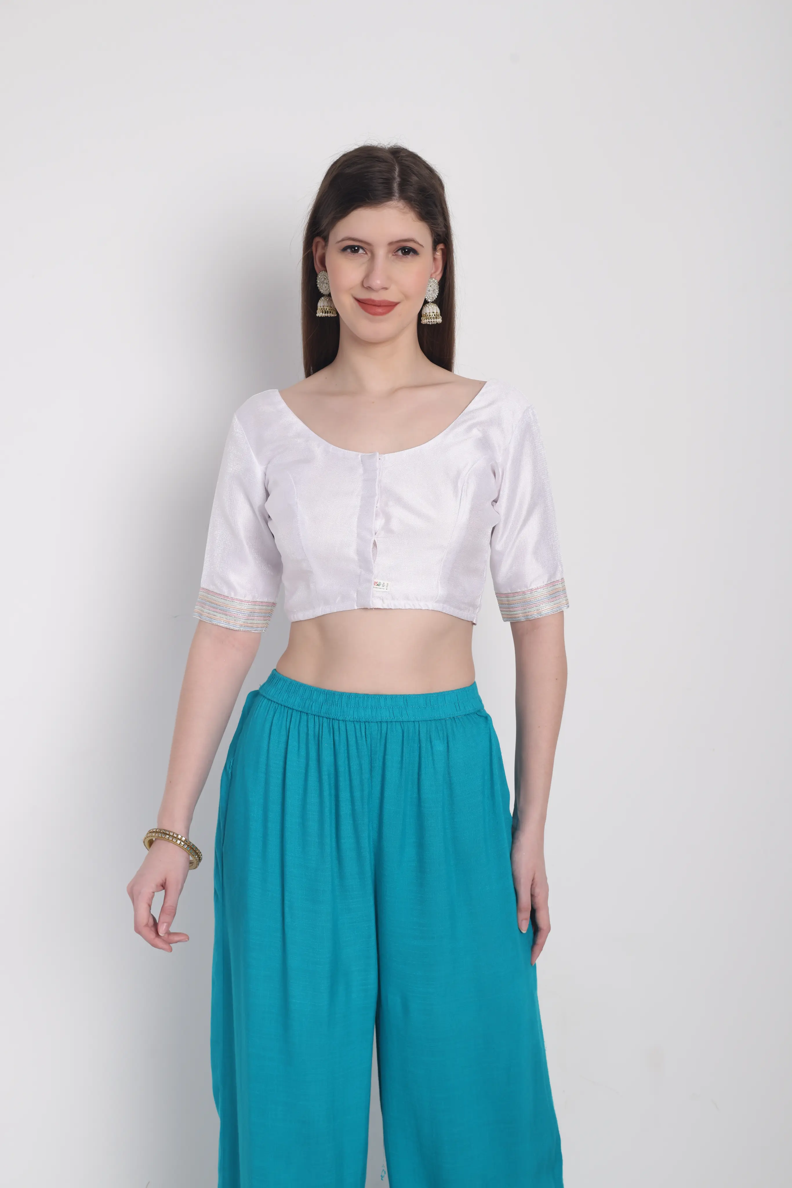 ecomm female shoot